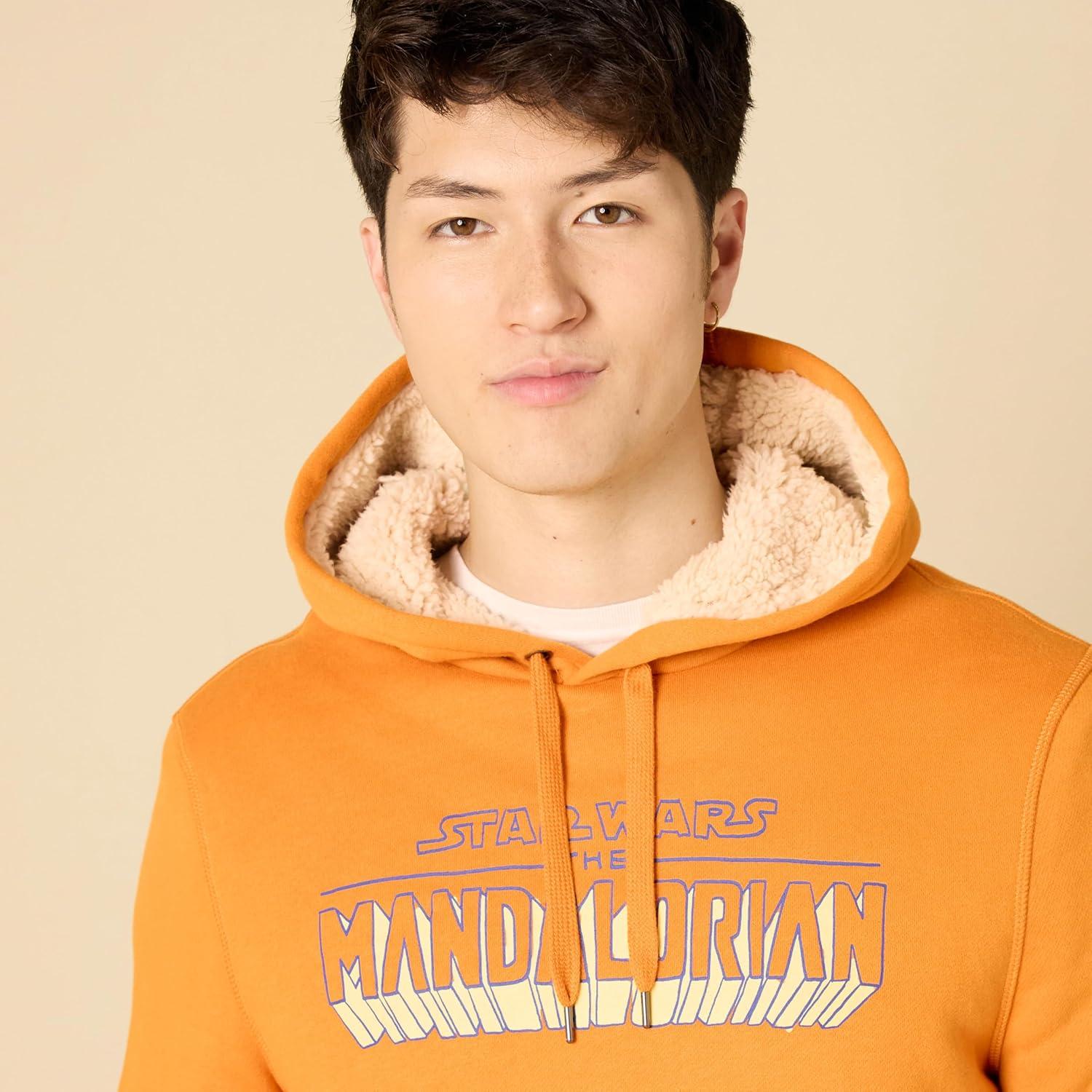 imageAmazon Essentials Disney  Marvel  Star Wars Mens SherpaLined Pullover Hoodie SweatshirtStar Wars Mando